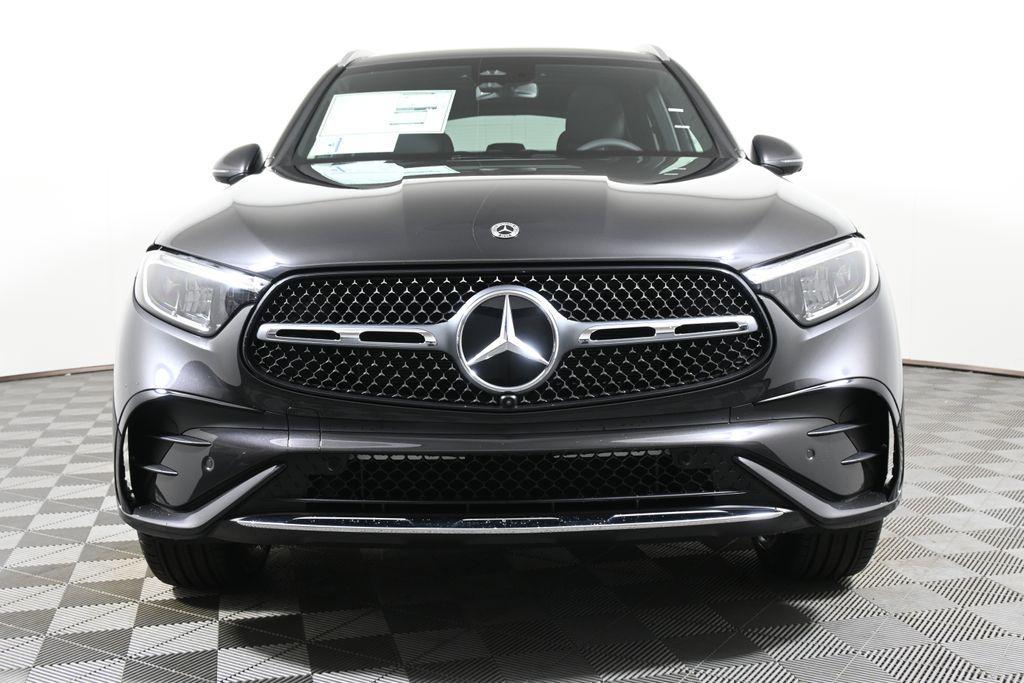 new 2025 Mercedes-Benz GLC 300 car, priced at $60,585