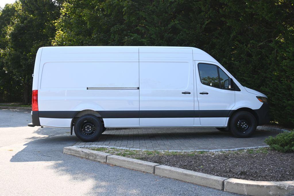 new 2024 Mercedes-Benz Sprinter 2500 car, priced at $62,731