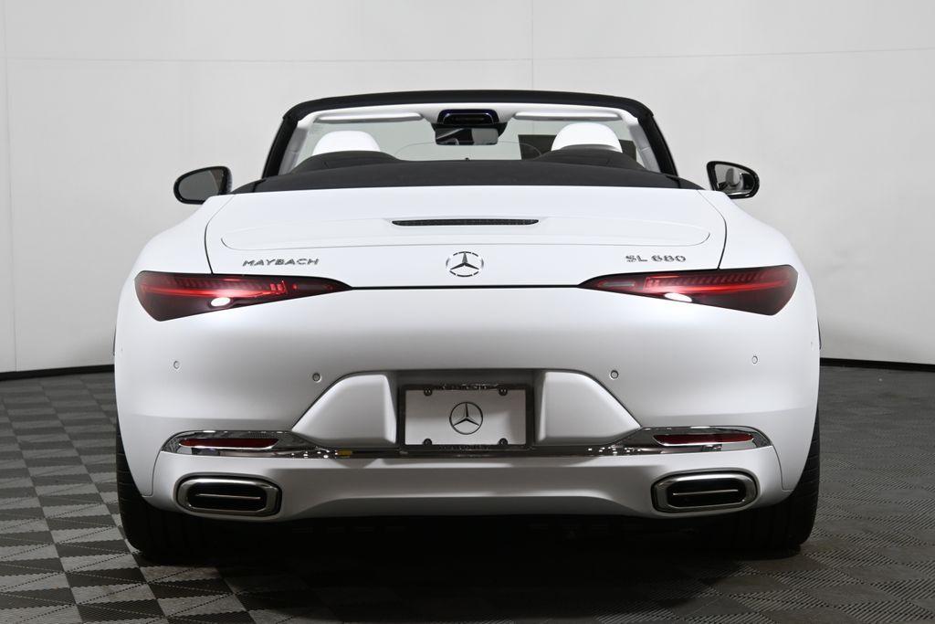 new 2026 Mercedes-Benz Maybach SL 680 Monogram Series car, priced at $232,450