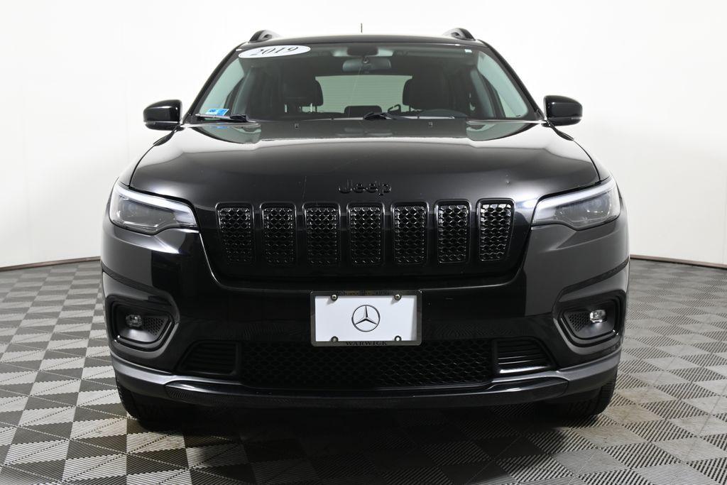 used 2019 Jeep Cherokee car, priced at $15,995