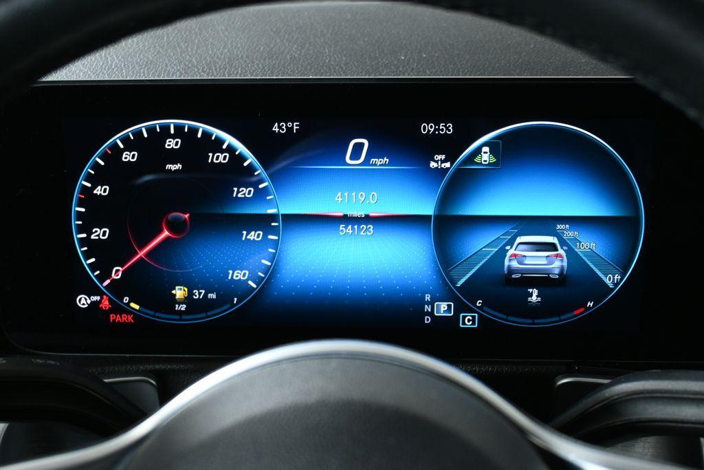 used 2022 Mercedes-Benz GLB 250 car, priced at $27,495