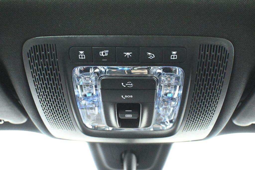 used 2021 Mercedes-Benz GLB 250 car, priced at $26,495