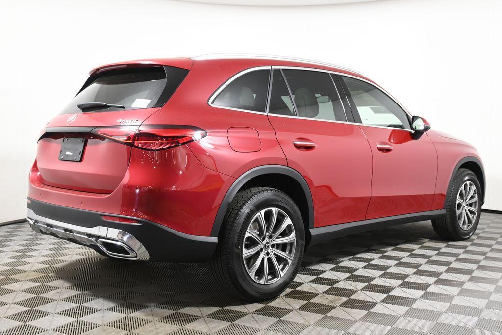 new 2025 Mercedes-Benz GLC 300 car, priced at $58,100