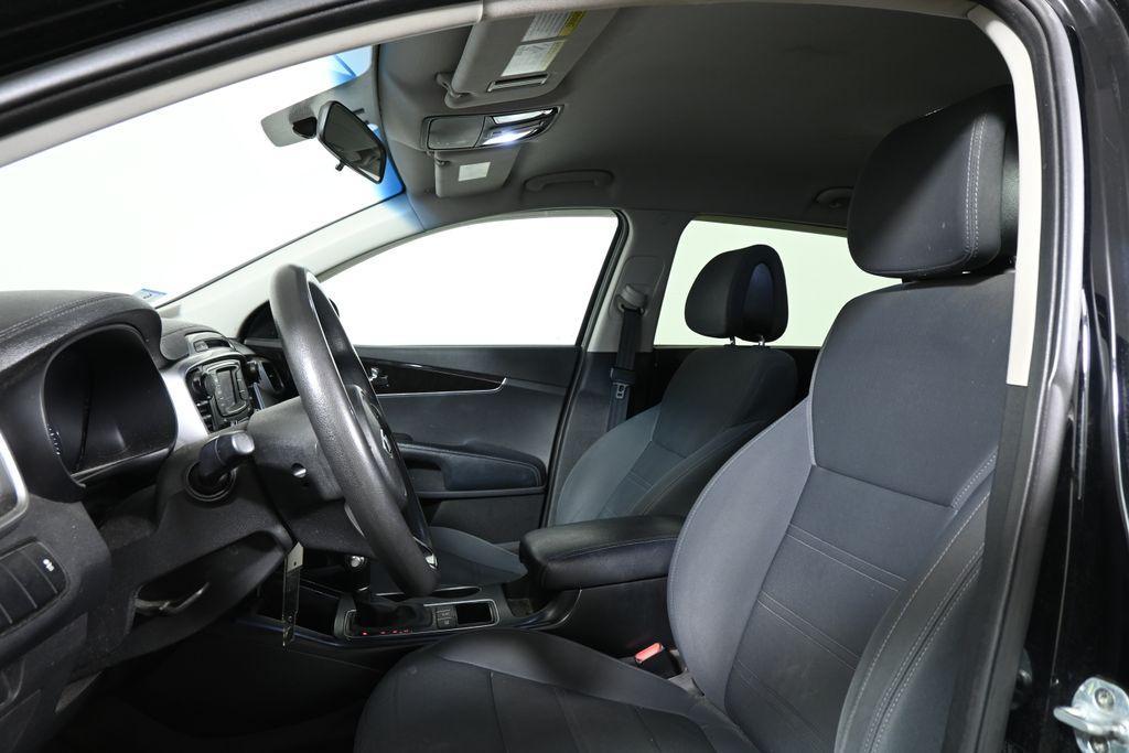 used 2017 Kia Sorento car, priced at $9,495