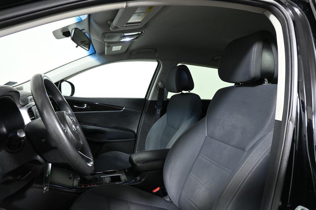 used 2017 Kia Sorento car, priced at $7,495