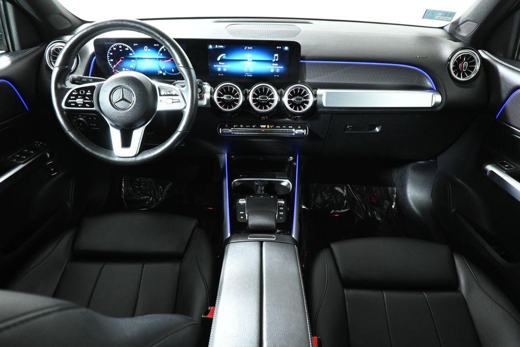 used 2022 Mercedes-Benz GLB 250 car, priced at $27,895