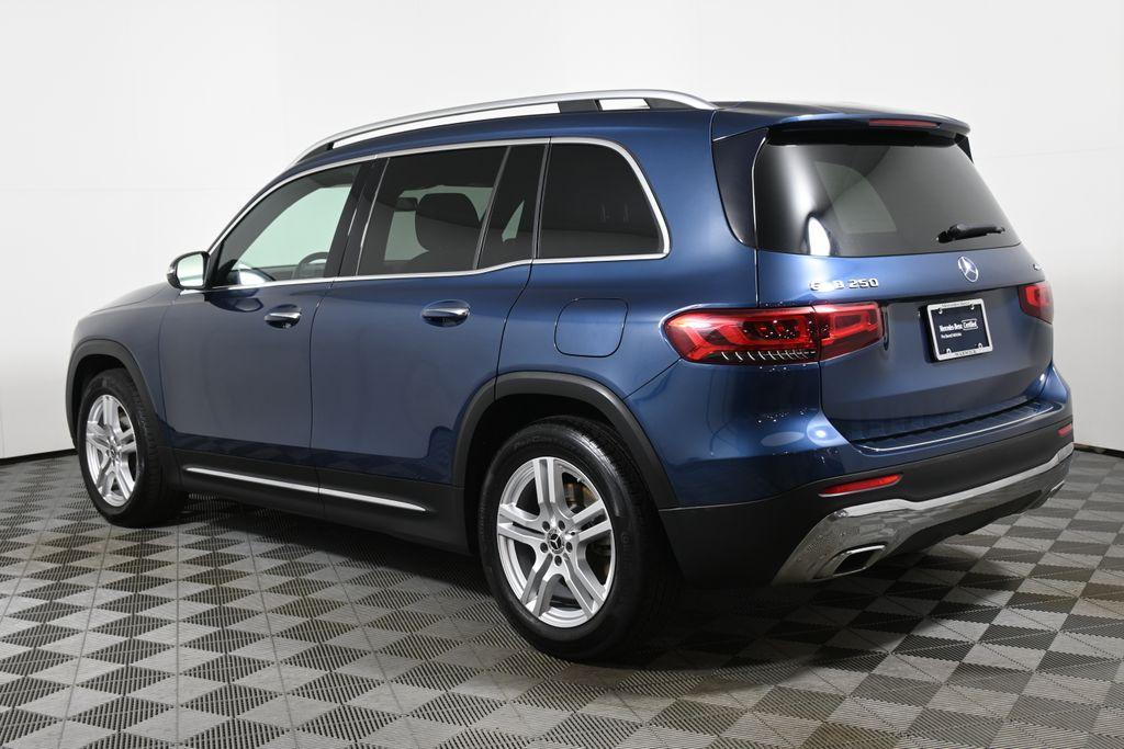 used 2022 Mercedes-Benz GLB 250 car, priced at $27,895