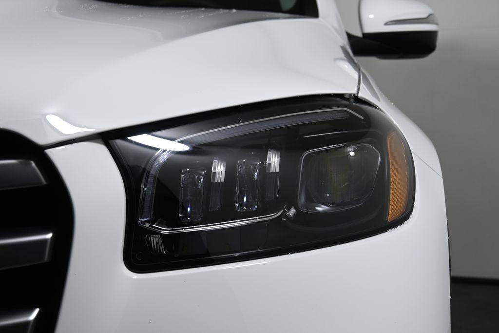 new 2026 Mercedes-Benz GLS 450 car, priced at $96,950