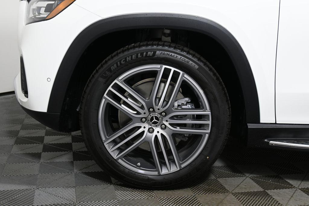 new 2026 Mercedes-Benz GLS 450 car, priced at $96,950