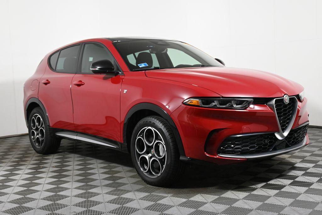 used 2024 Alfa Romeo Tonale car, priced at $29,995
