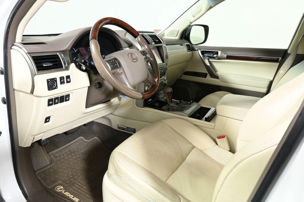 used 2016 Lexus GX 460 car, priced at $22,495