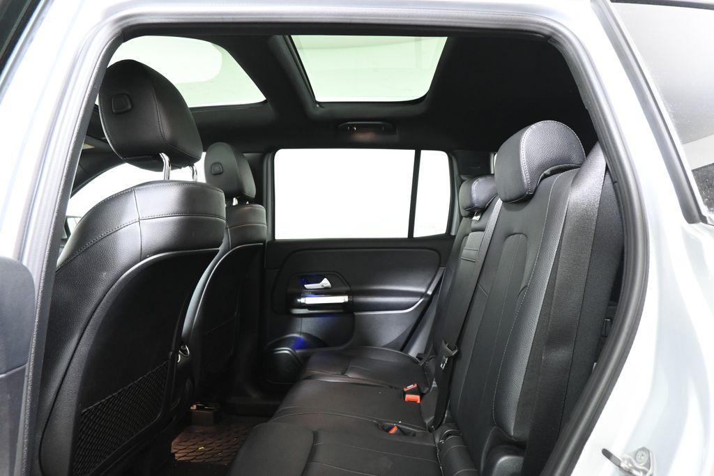 used 2021 Mercedes-Benz GLB 250 car, priced at $26,895