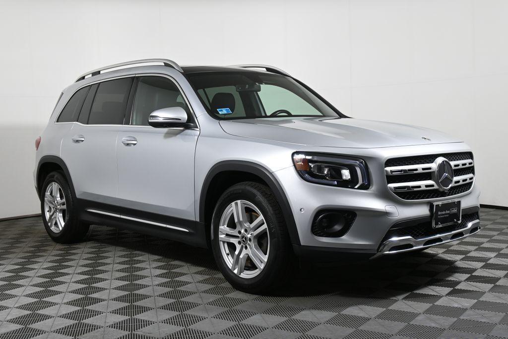 used 2021 Mercedes-Benz GLB 250 car, priced at $25,495
