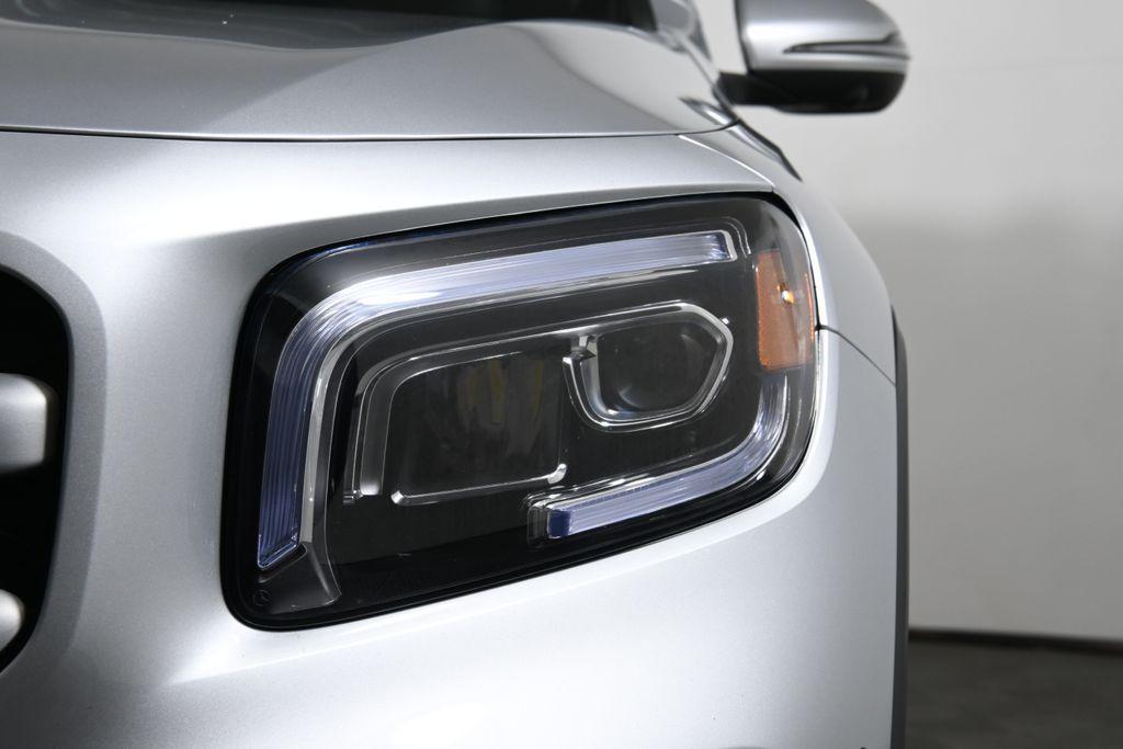 used 2021 Mercedes-Benz GLB 250 car, priced at $25,495