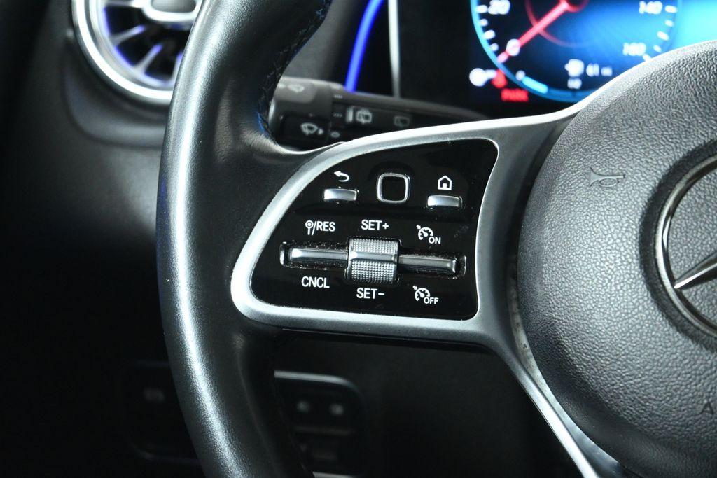 used 2021 Mercedes-Benz GLB 250 car, priced at $25,495