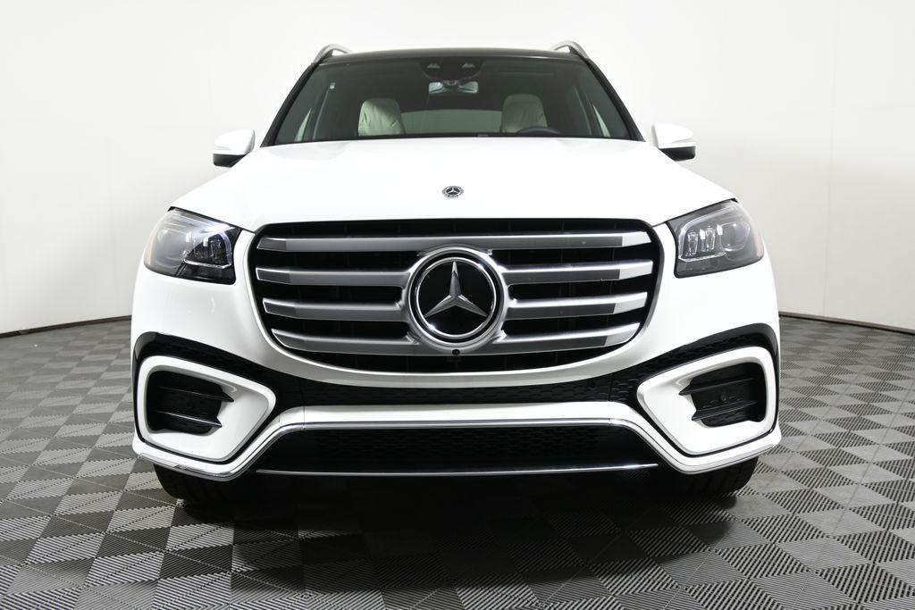 new 2025 Mercedes-Benz GLS 580 car, priced at $117,425