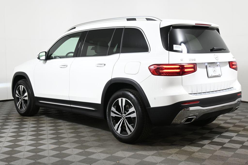 used 2025 Mercedes-Benz GLB 250 car, priced at $49,595