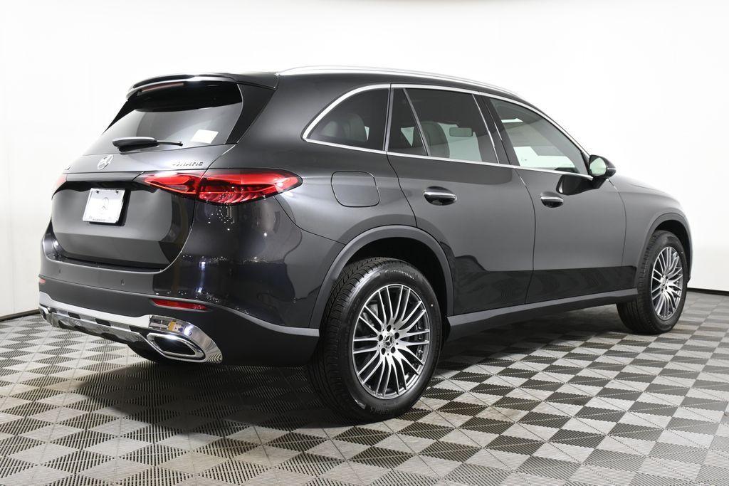 new 2025 Mercedes-Benz GLC 300 car, priced at $58,655