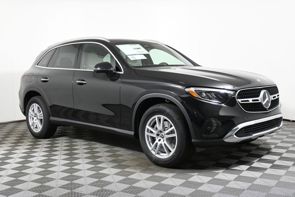 new 2025 Mercedes-Benz GLC 300 car, priced at $57,650