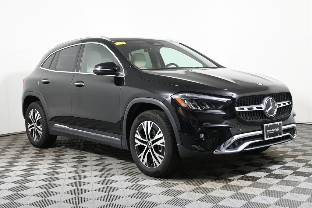 used 2025 Mercedes-Benz GLA 250 car, priced at $40,995