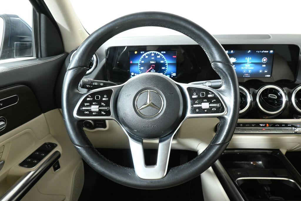 used 2021 Mercedes-Benz GLA 250 car, priced at $25,995