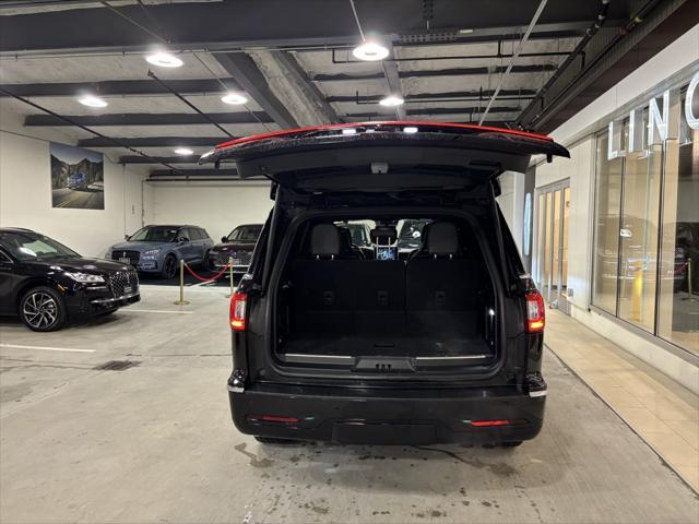 used 2021 Lincoln Navigator car, priced at $52,346