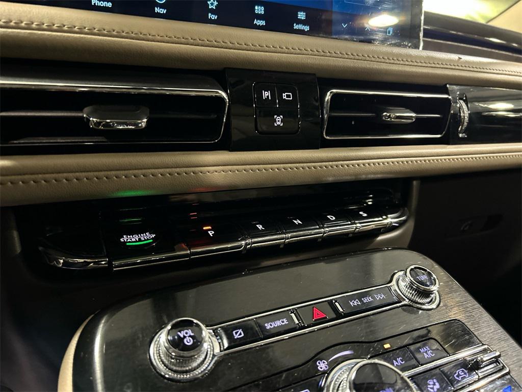 used 2022 Lincoln Nautilus car, priced at $32,924