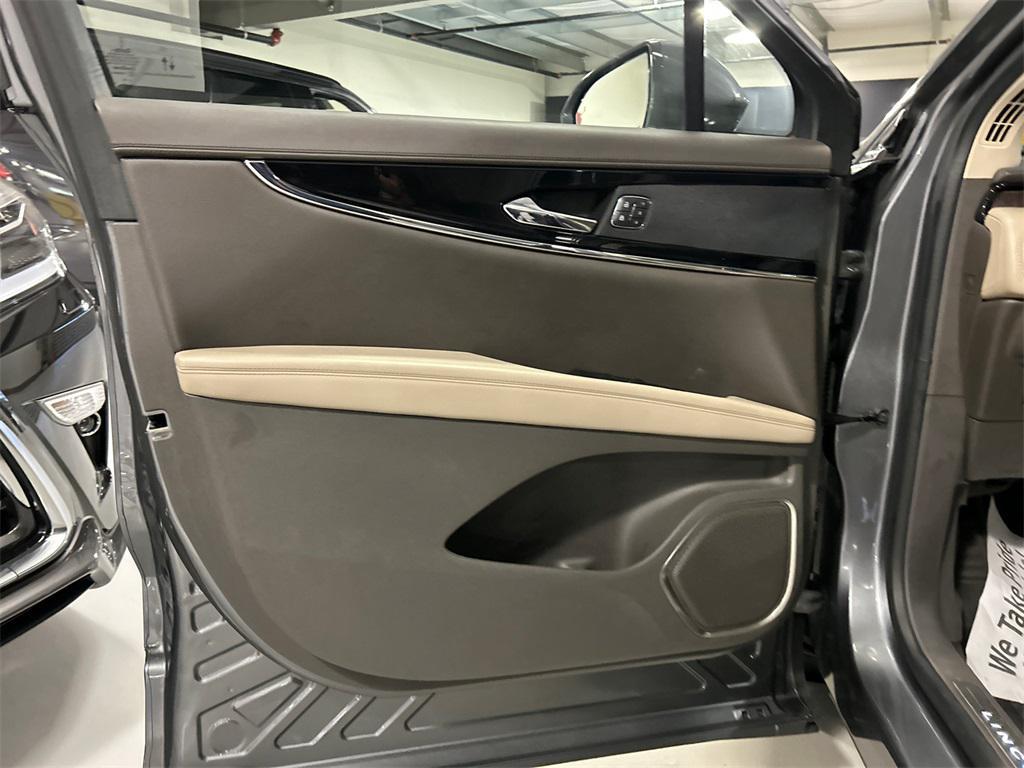 used 2022 Lincoln Nautilus car, priced at $32,924