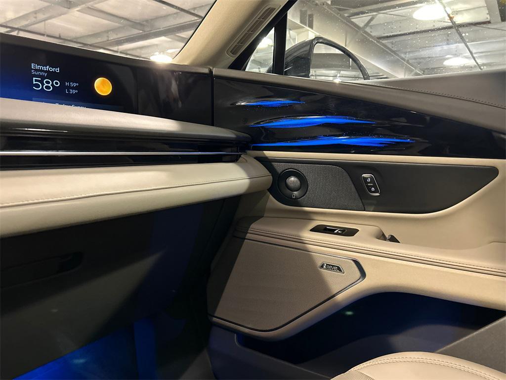 used 2024 Lincoln Nautilus car, priced at $48,232