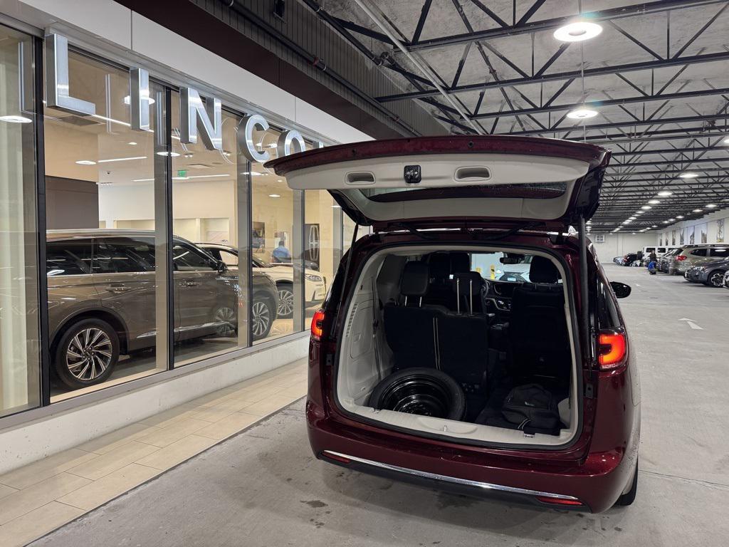 used 2022 Chrysler Pacifica Hybrid car, priced at $24,440