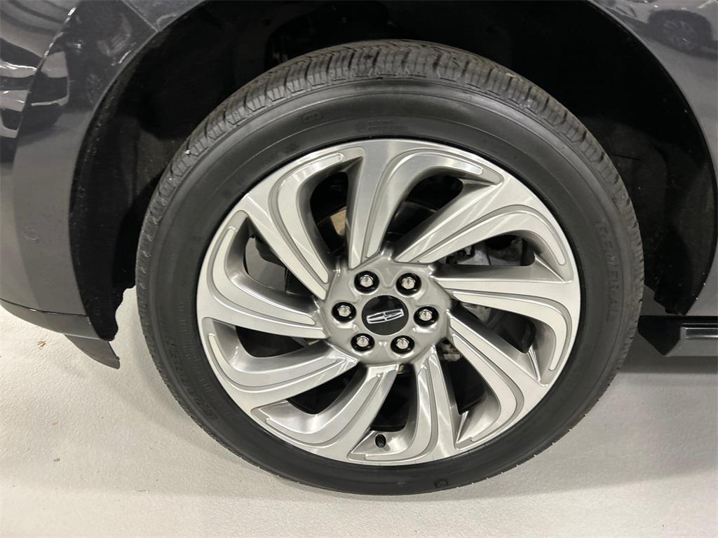 used 2022 Lincoln Navigator car, priced at $53,889