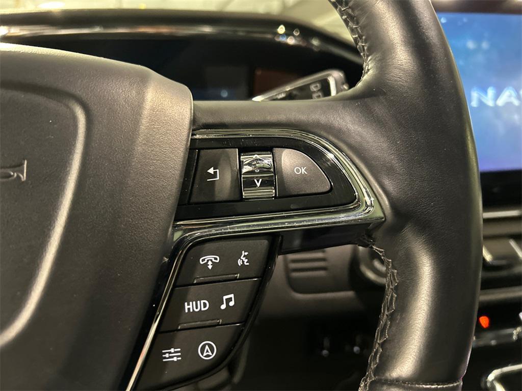 used 2022 Lincoln Navigator car, priced at $53,889