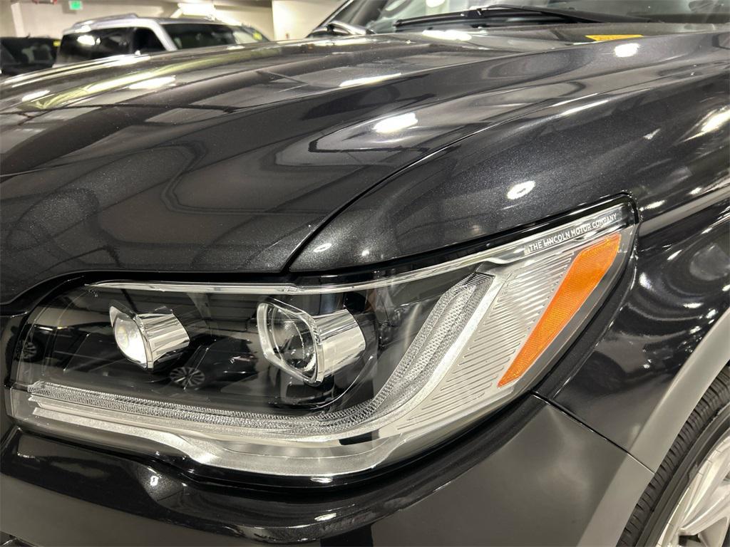 used 2022 Lincoln Navigator car, priced at $53,889