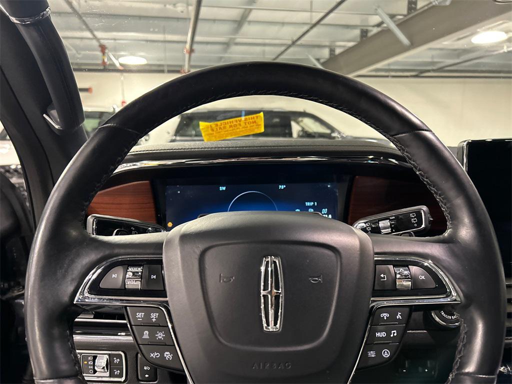 used 2022 Lincoln Navigator car, priced at $53,889