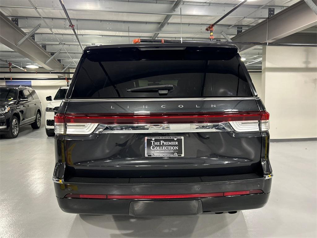 used 2022 Lincoln Navigator car, priced at $53,889