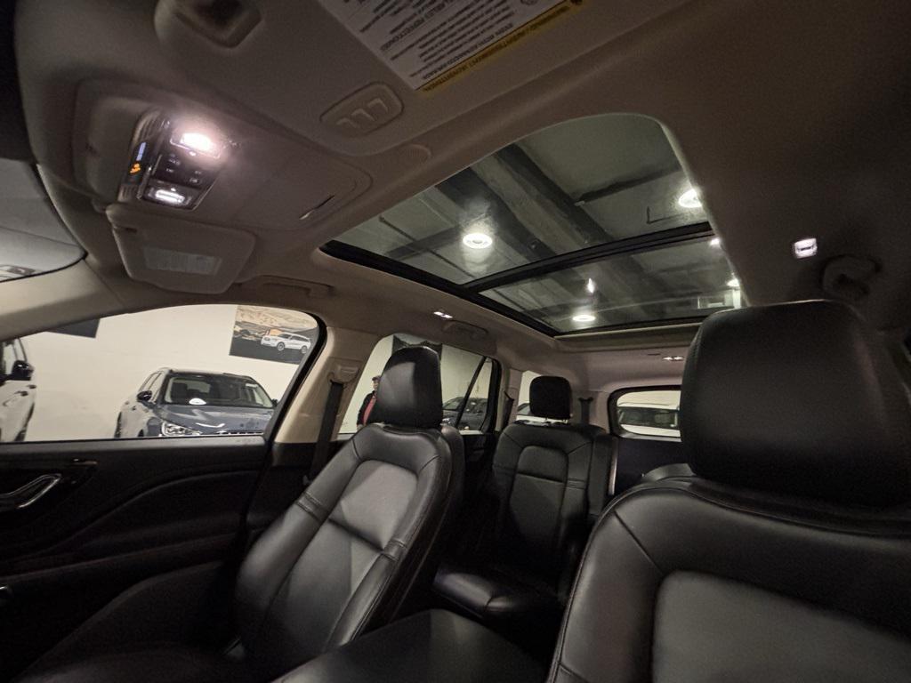 used 2023 Lincoln Aviator car, priced at $45,514