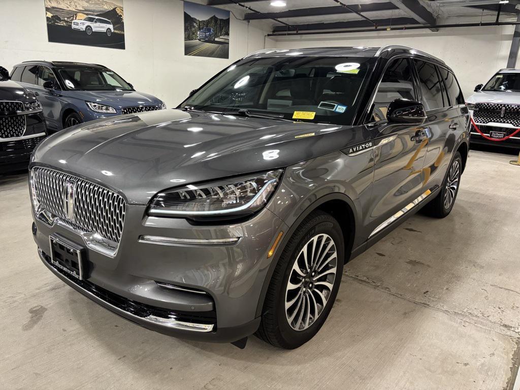 used 2023 Lincoln Aviator car, priced at $45,514
