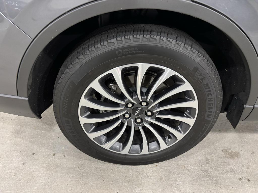 used 2023 Lincoln Aviator car, priced at $45,514