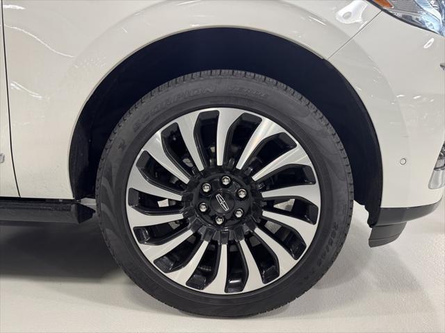 used 2023 Lincoln Navigator car, priced at $79,789