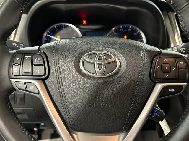 used 2015 Toyota Highlander car, priced at $18,600