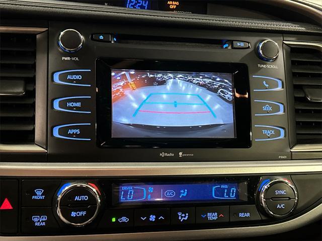 used 2015 Toyota Highlander car, priced at $18,600