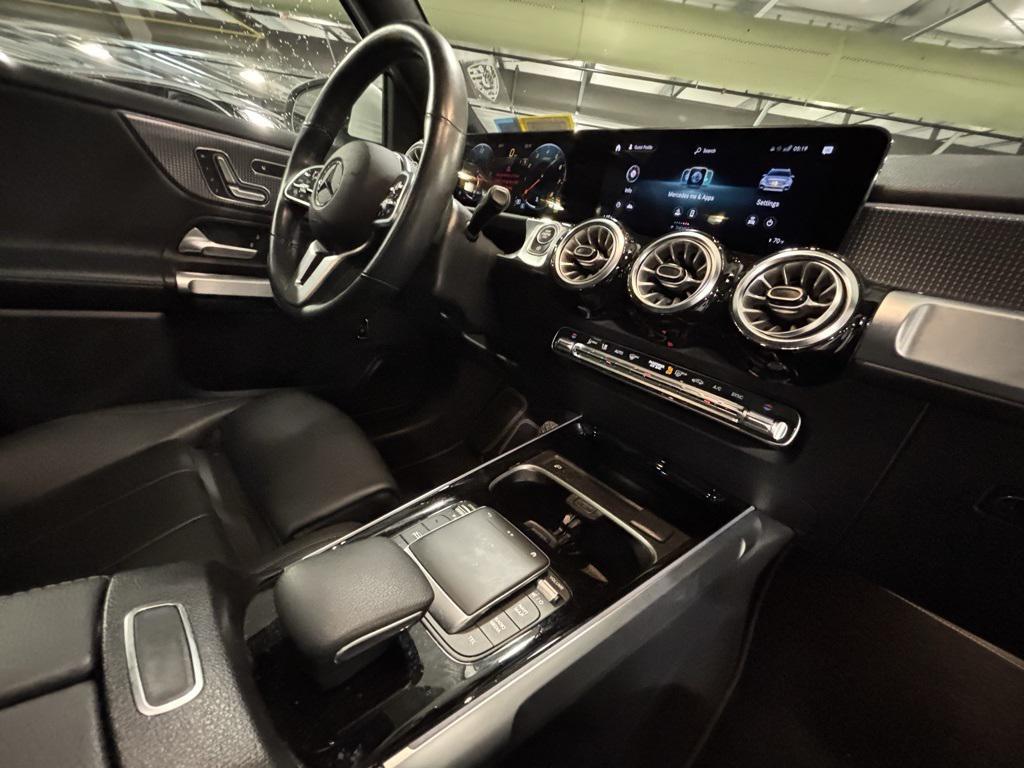 used 2022 Mercedes-Benz GLB 250 car, priced at $32,030