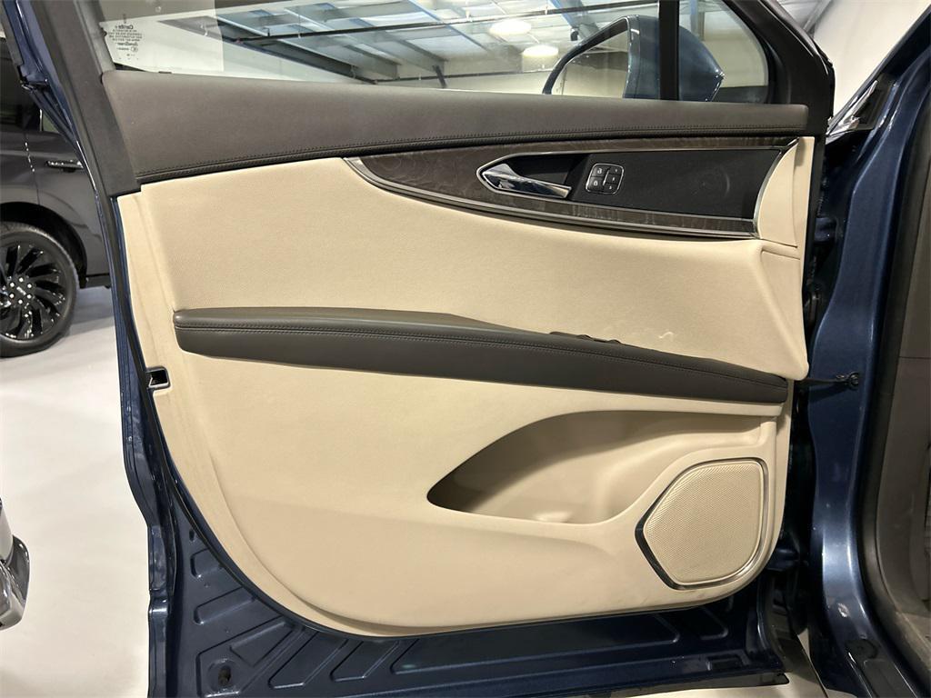 used 2019 Lincoln Nautilus car, priced at $19,720
