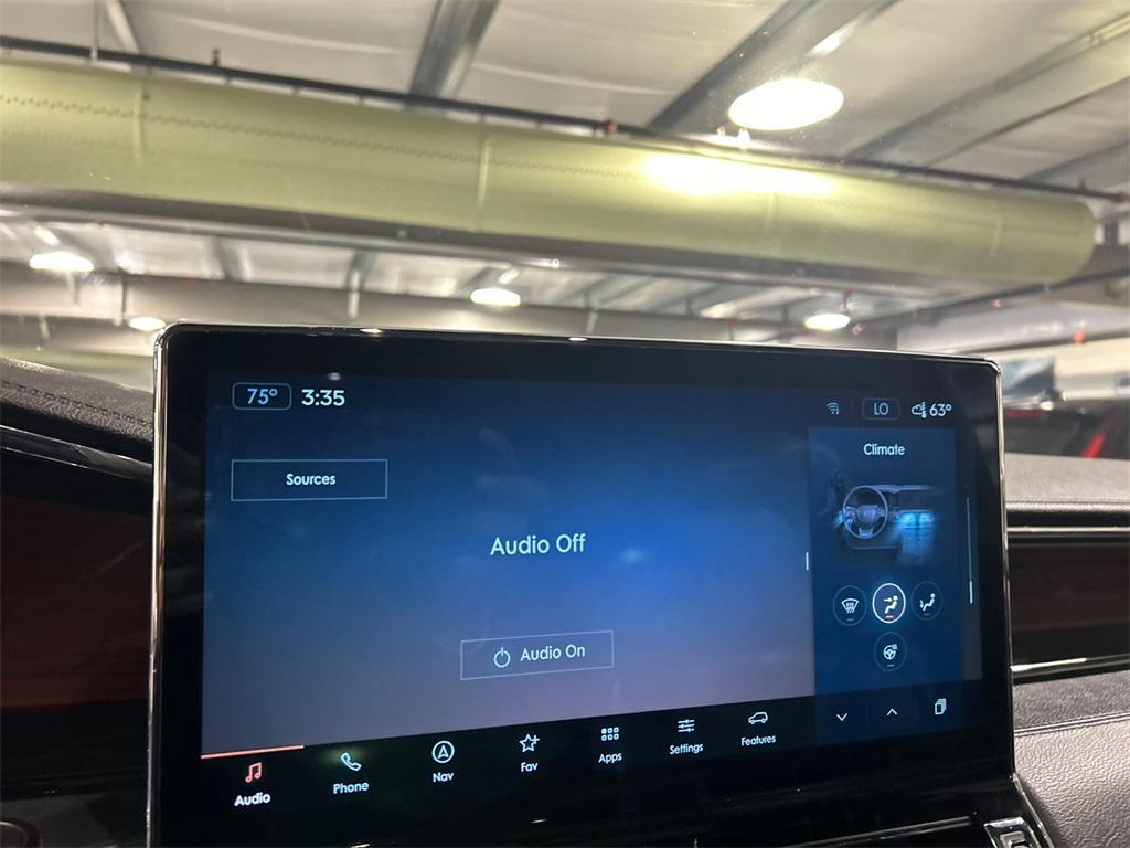 used 2022 Lincoln Navigator car, priced at $46,994