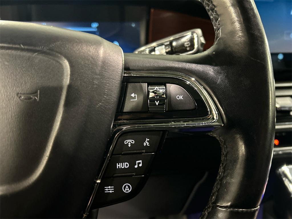 used 2022 Lincoln Navigator car, priced at $46,994