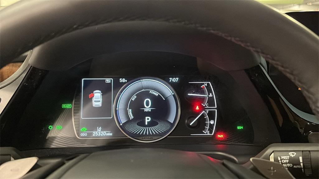 used 2023 Lexus ES 300h car, priced at $37,990