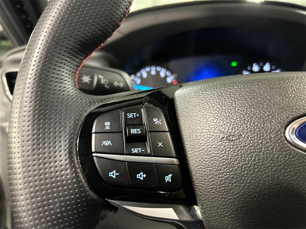 used 2022 Ford Explorer car, priced at $30,082