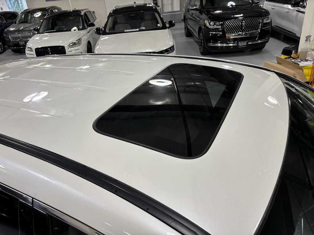 used 2019 Acura MDX car, priced at $20,208