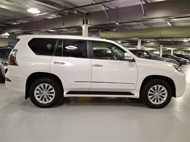 used 2019 Lexus GX 460 car, priced at $33,600