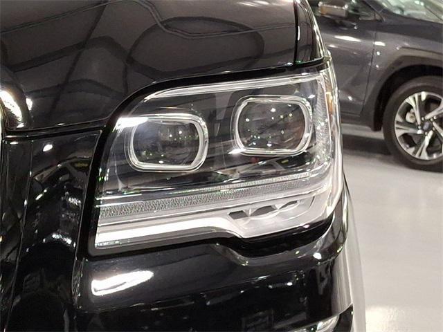 used 2023 Lincoln Navigator car, priced at $74,940